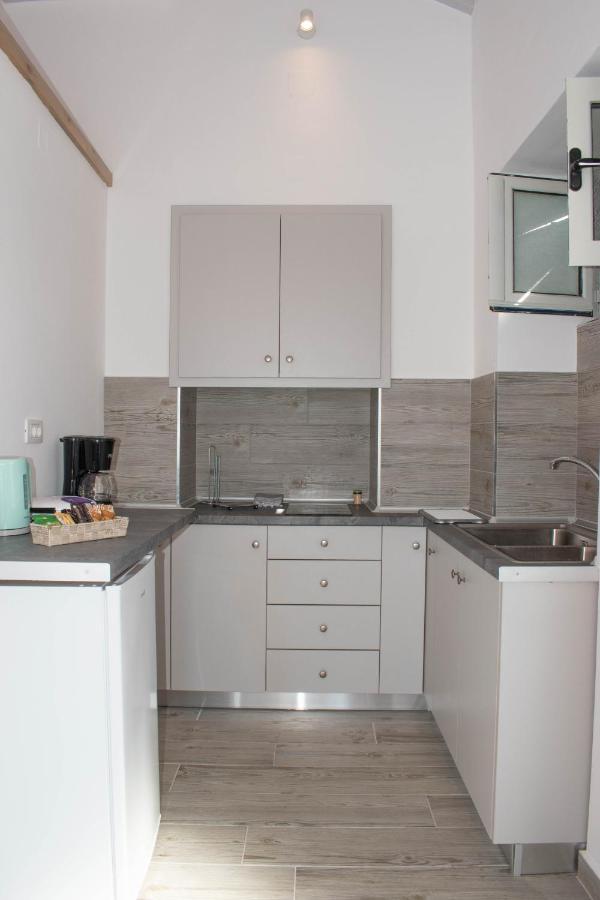 Marea Apartments Sými Buitenkant foto